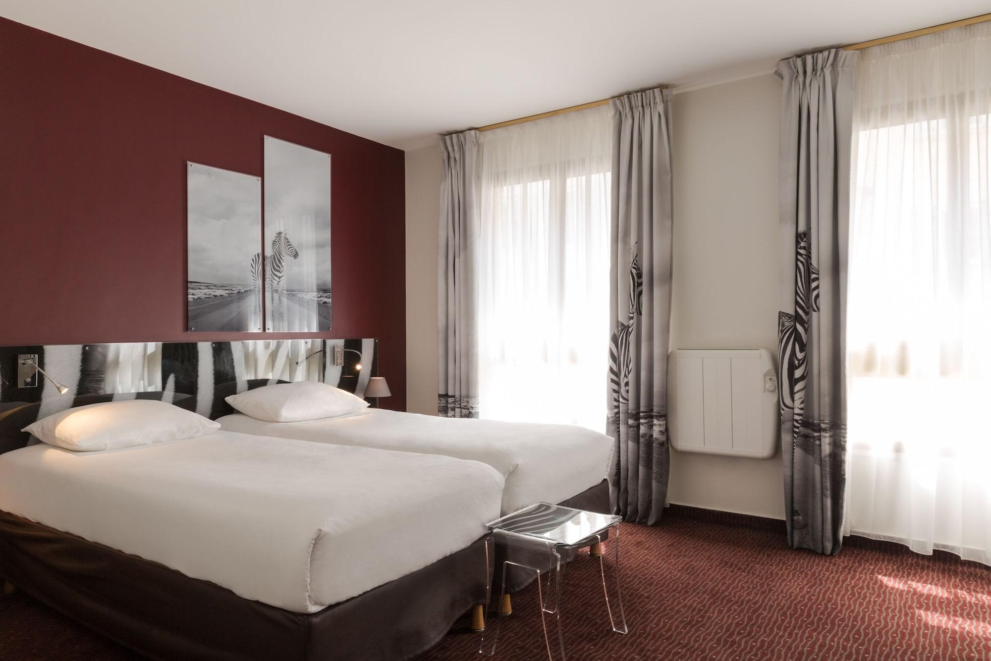 Hotel Le Cardinal Rueil Centre Exteriér fotografie