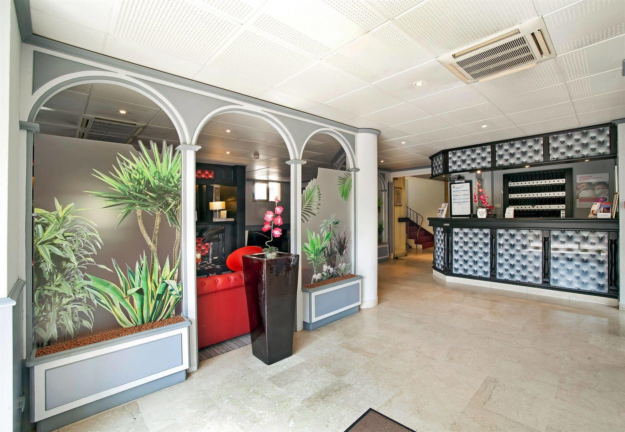 Hotel Le Cardinal Rueil Centre Exteriér fotografie